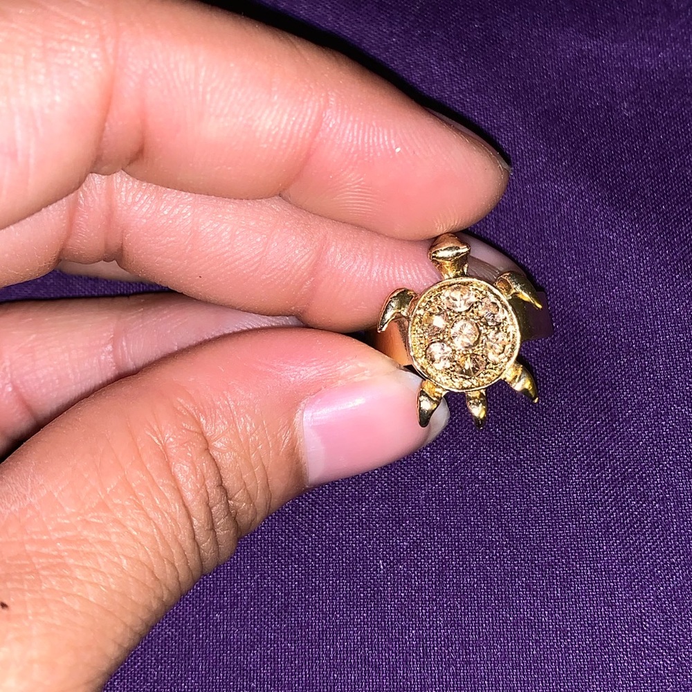 Gold turtle ring - Picture 3 of 3